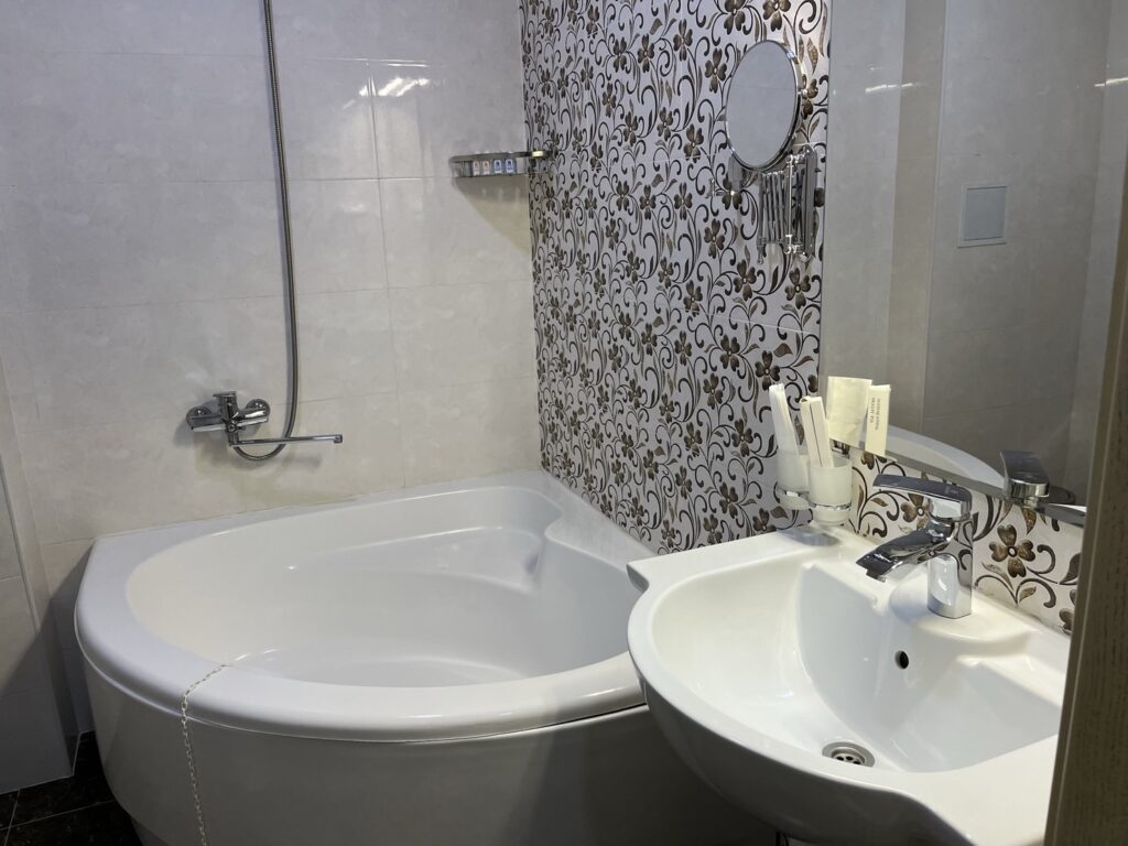 Amirun Hotel　ホテルの浴室